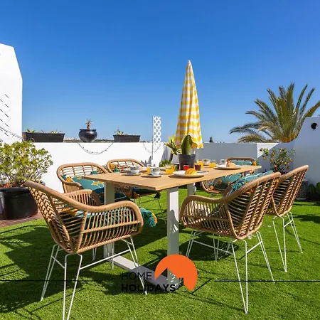 #121 T1 Aconchegante Em By Holidays Appartamento