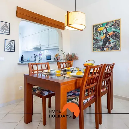 #121 T1 Aconchegante Em By Holidays