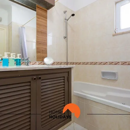 #121 T1 Aconchegante Em By Holidays * البوفيرا